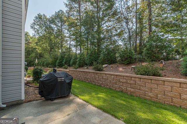 7010 Richland Court, Roswell, GA 30076