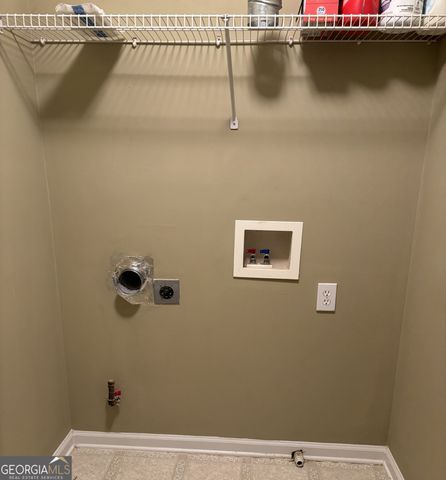 7010 Richland Court, Roswell, GA 30076