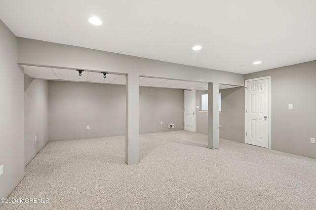 1 Abigail Court, Jackson, NJ 08527