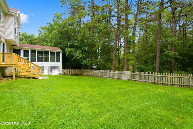 1 Abigail Court, Jackson, NJ 08527