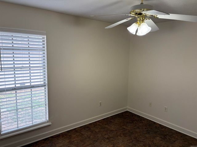 4520 Oregon Trail, Conway, AR 72034