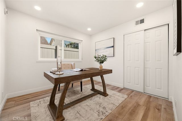 17 Whitney, Irvine, CA 92620