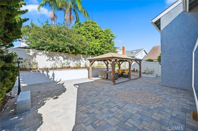 17 Whitney, Irvine, CA 92620