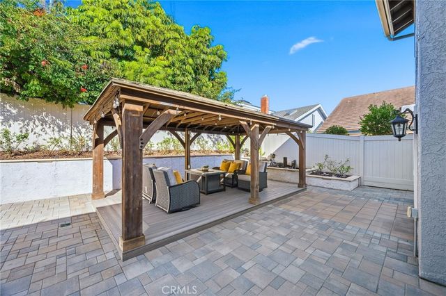 17 Whitney, Irvine, CA 92620