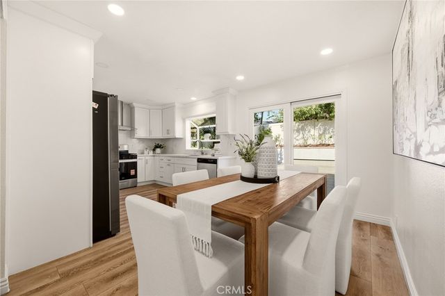 17 Whitney, Irvine, CA 92620