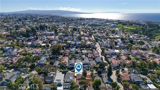 613 36th, Manhattan Beach, CA 90266