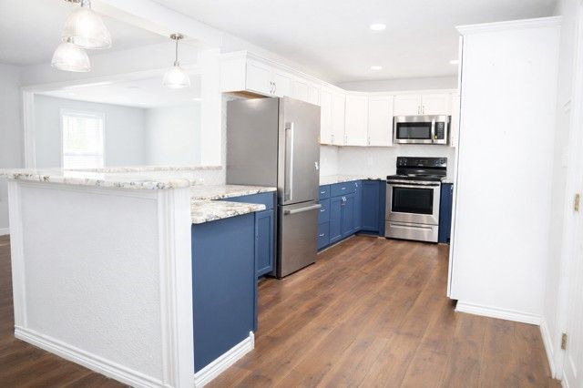 1210 E Warren Ave, Kingsville, TX 78363