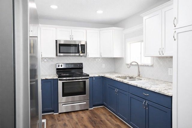 1210 E Warren Ave, Kingsville, TX 78363