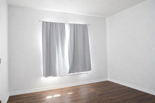 1210 E Warren Ave, Kingsville, TX 78363