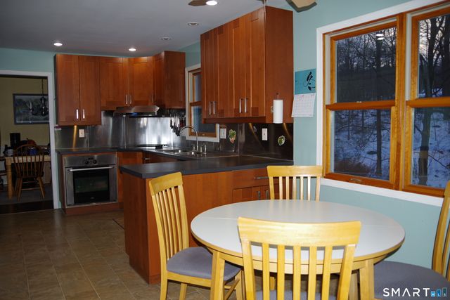 11 Olympic Drive, Danbury, CT 06810