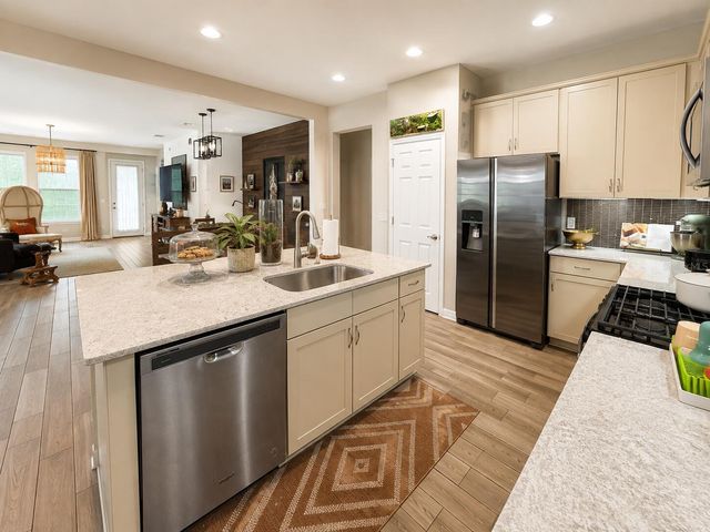 1463 SOURWOOD DRIVE, Ocoee, FL 34761