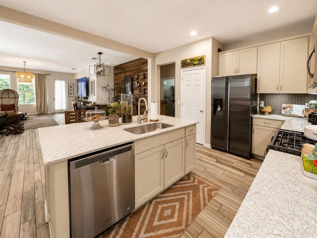 1463 SOURWOOD DRIVE, Ocoee, FL 34761