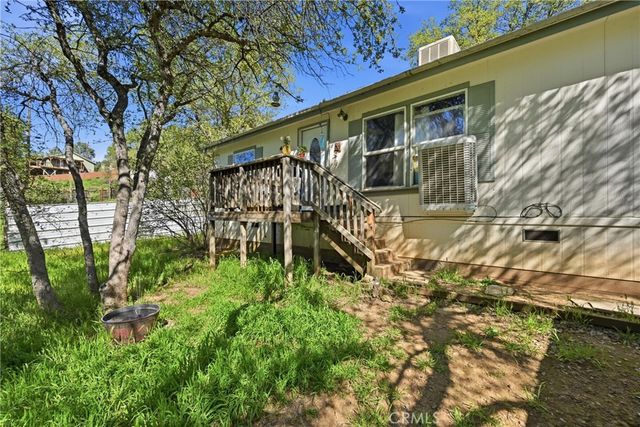 15560 20th Avenue, Clearlake, CA 95422