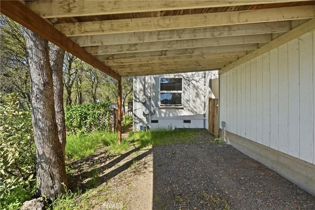 15560 20th Avenue, Clearlake, CA 95422