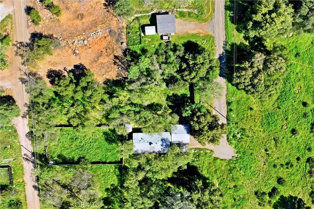 15560 20th Avenue, Clearlake, CA 95422