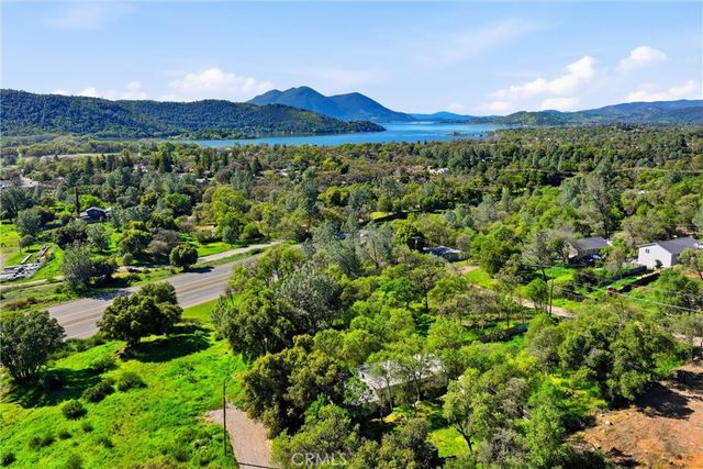 15560 20th Avenue, Clearlake, CA 95422