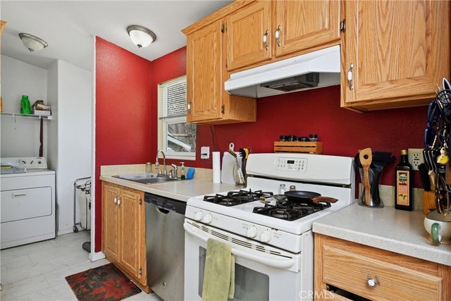 15560 20th Avenue, Clearlake, CA 95422