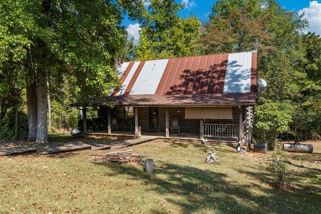 299 South L Street, Pine Mountain Valley, GA 31823