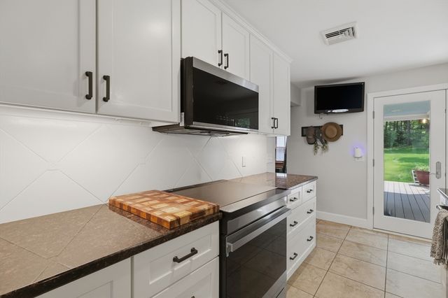 69 Maple Street, West Boylston, MA 01583