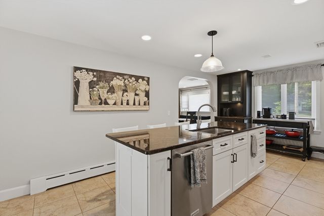 69 Maple Street, West Boylston, MA 01583