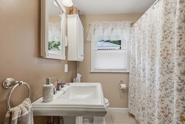 69 Maple Street, West Boylston, MA 01583