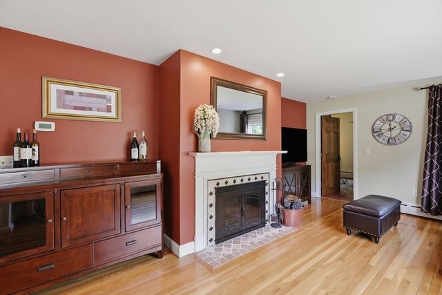 69 Maple Street, West Boylston, MA 01583