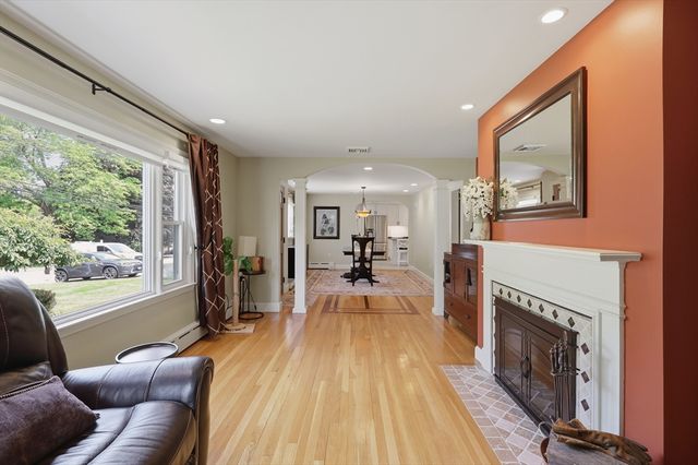 69 Maple Street, West Boylston, MA 01583