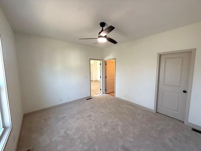 1705 Johnston Street, Liberty, MO 64068