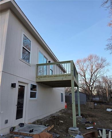 1705 Johnston Street, Liberty, MO 64068