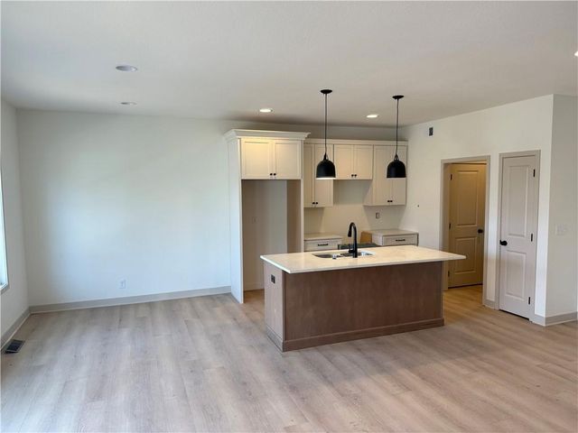 1705 Johnston Street, Liberty, MO 64068