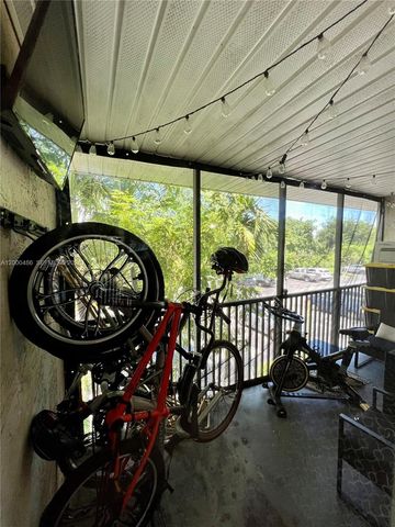 10370 SW 220th St 202, Cutler Bay, FL 33190