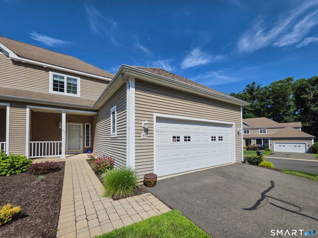 1985 West Street 40, Southington, CT 06489