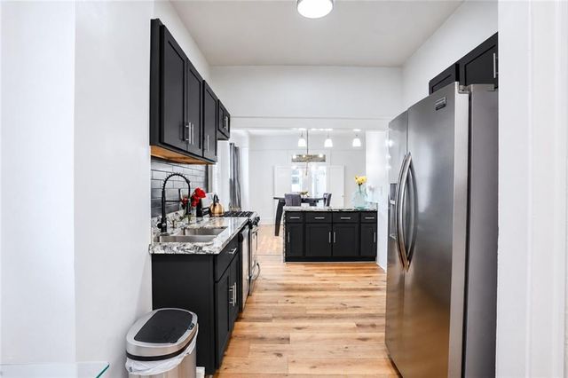 1082 Metropolitan Parkway SW, Atlanta, GA 30310