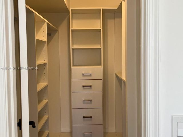 250 John F Kennedy Dr 303, Atlantis, FL 33462