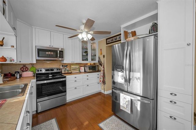 864 OXFORD COURT, Dunedin, FL 34698