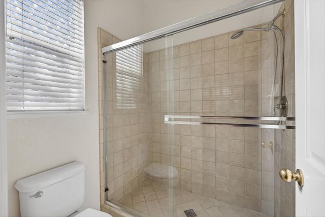 2211 Vail Ct, Rocklin, CA 95765