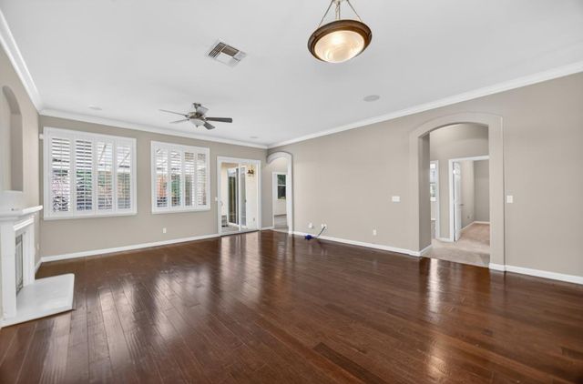 2211 Vail Ct, Rocklin, CA 95765