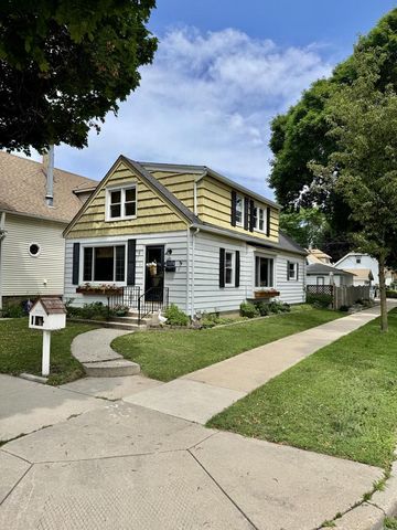 3174 S Lenox STREET, Milwaukee, WI 53207