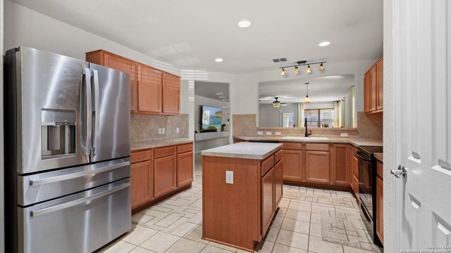 600 Planters Pass, Schertz, TX 78154