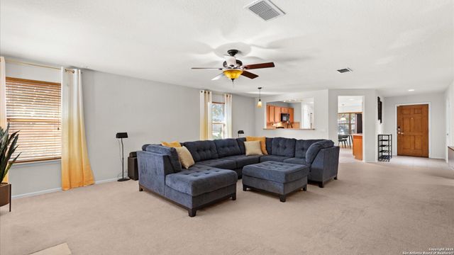 600 Planters Pass, Schertz, TX 78154