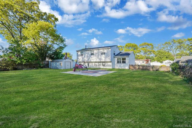 39 Superior Street, Port Jefferson Station, NY 11776