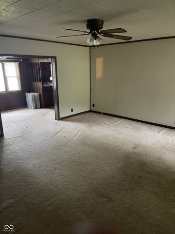 9267 S Water Street, Knightstown, IN 46148