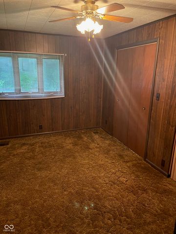 9267 S Water Street, Knightstown, IN 46148