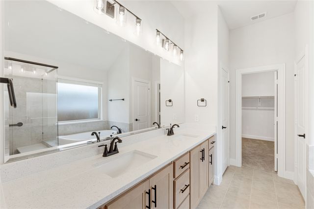 2315 Legacy Oaks Lane, Bedford, TX 76021