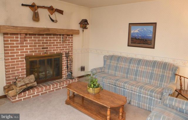 901 COOL SPRING RD, Manheim, PA 17545