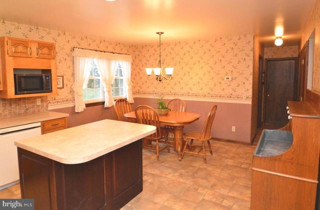 901 COOL SPRING RD, Manheim, PA 17545