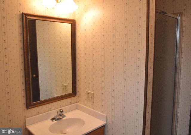 901 COOL SPRING RD, Manheim, PA 17545