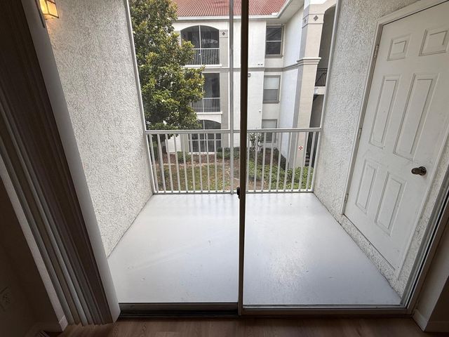 2537 MAITLAND CROSSING WAY 12-201, Orlando, FL 32810