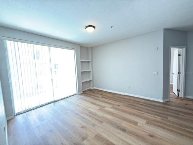 2537 MAITLAND CROSSING WAY 12-201, Orlando, FL 32810