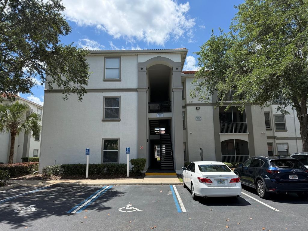 2537 MAITLAND CROSSING WAY 12-201, Orlando, FL 32810